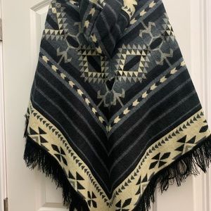 Pancho unisex one size fits all